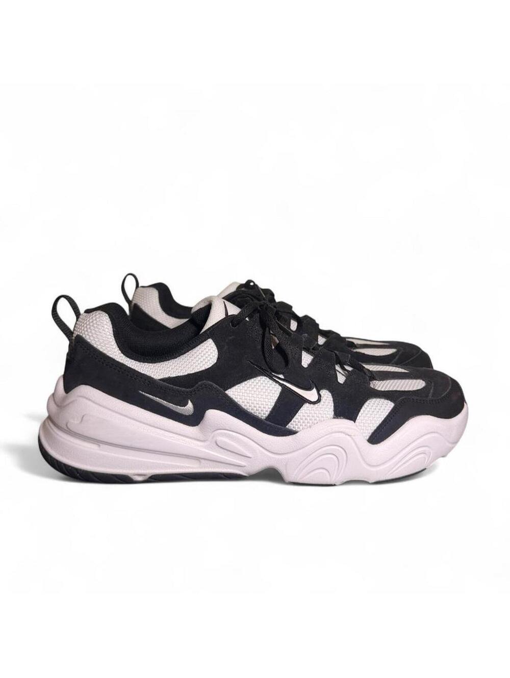 Nike Men’s Tech Hera Size 12